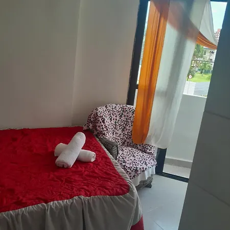 Duda Lins Quarto Mobiliado Sao Vicente  Room photo